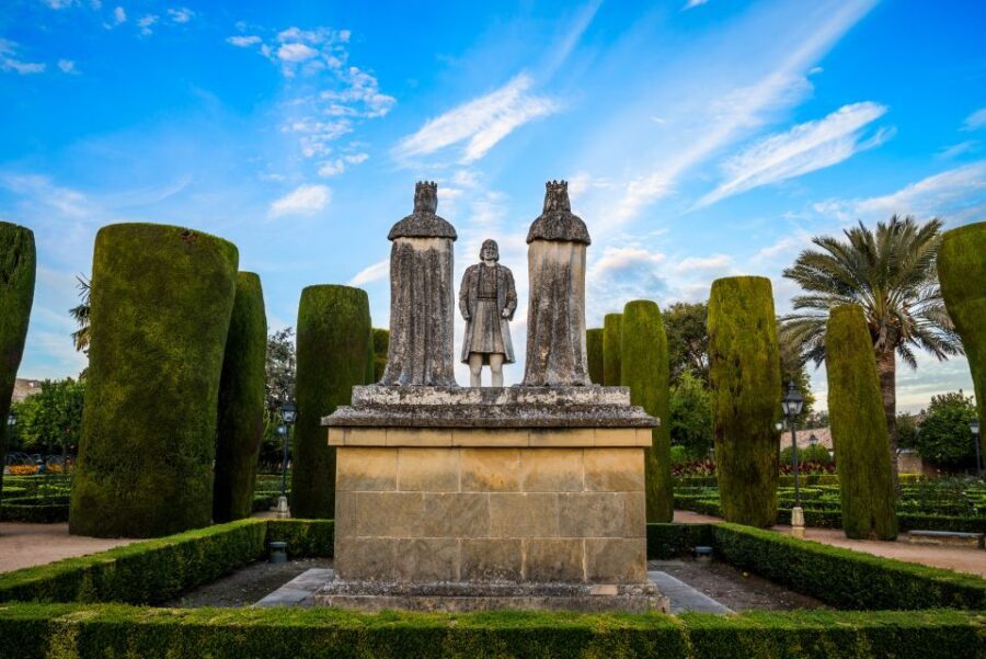 Alcazar of Cordoba Entry Ticket and Guided Tour - Patio Morisco Baths, Crenellated Towers, and the Climb for Views