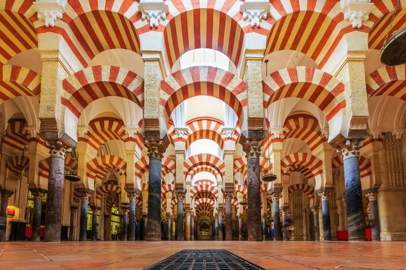 Córdoba: Mosque-Cathedral, Jewish Quarter and Alcázar Tour - Price and logistics: what $51 buys you in real time