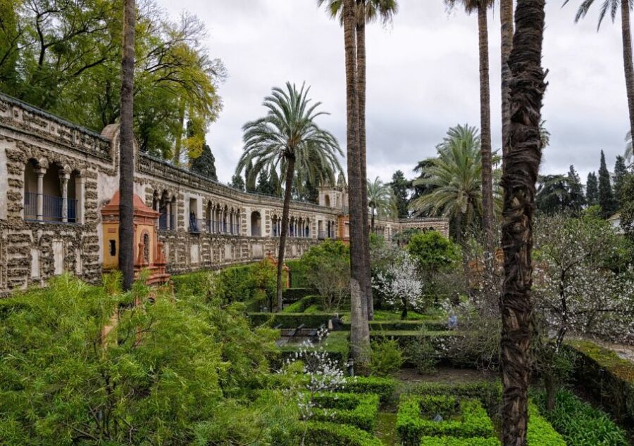 Seville: Real Alcazar of Seville Guided Tour and Ticket - Your Official Guide, Headsets, and the Logistics That Save Time
